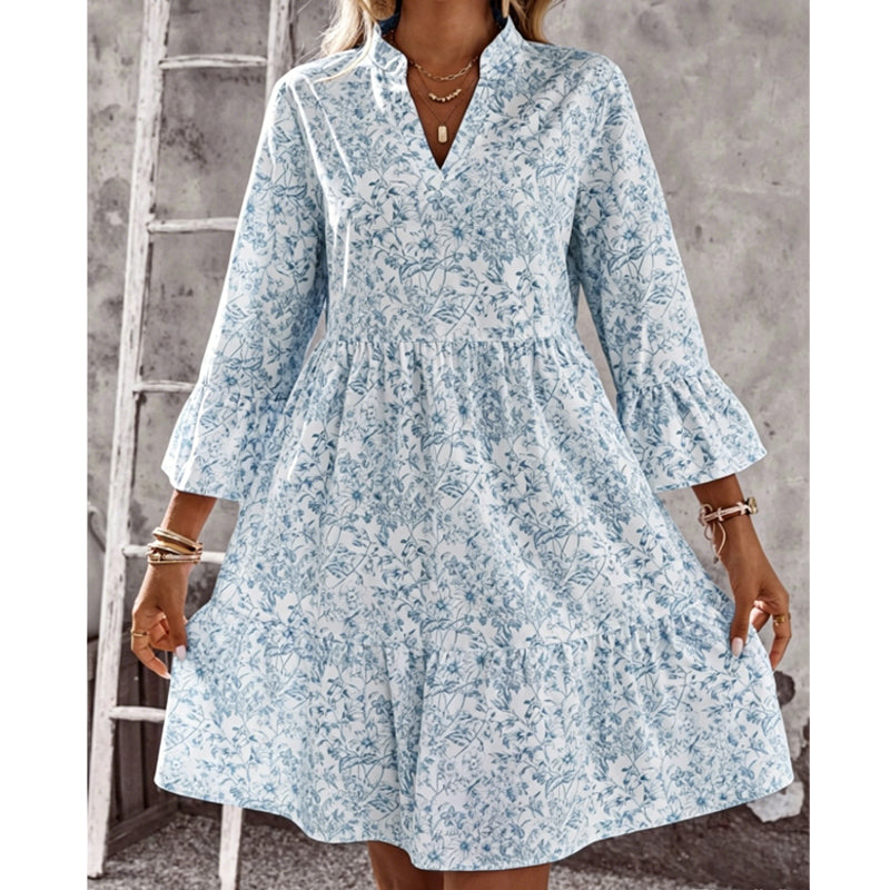 Elegantes V-Ausschnitt Midikleid mit Premium-Drape – Blumiges Stufenkleid