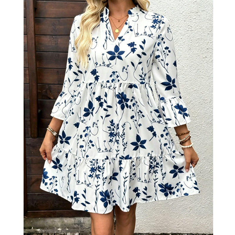 Elegantes V-Ausschnitt Midikleid mit Premium-Drape – Blumiges Stufenkleid